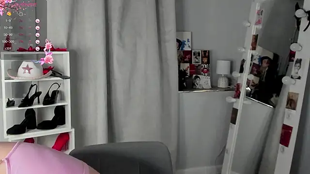 Rebecca Kelly online show from 5, 3, 2026