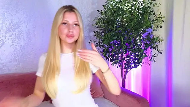 Snapshot of Grace_Gordon chatting on 7, 2, 2025 Grace Gordon online show from 7, 2, 2025