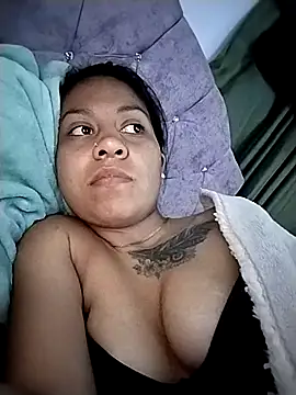 Tiphanydirty3 online show from 28, 4, 2026