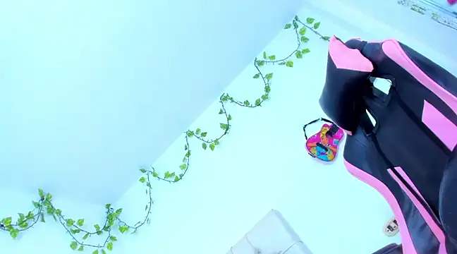 Snapshot of JazirMartinez chatting on 20, 2, 2025 JazirMartinez online show from 20, 2, 2025