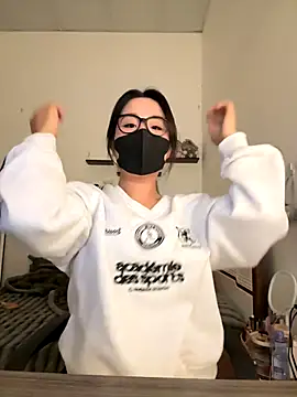 Jenni nana online show from 1, 11, 2025