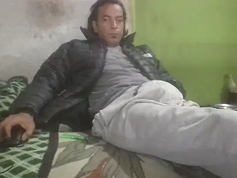 Bangingchick online show from 2, 2, 2026