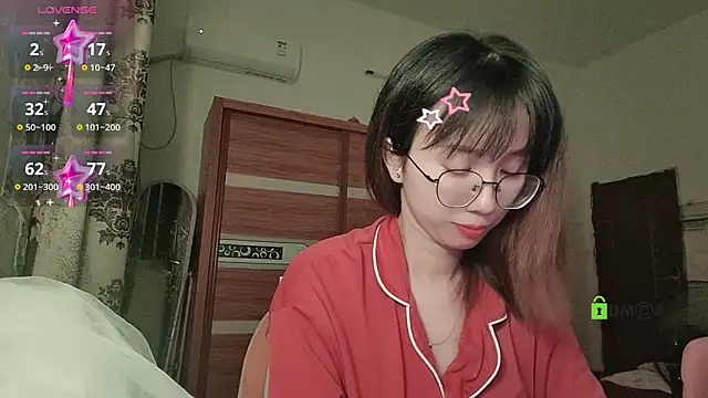 Lili 666 online show from 14, 11, 2025