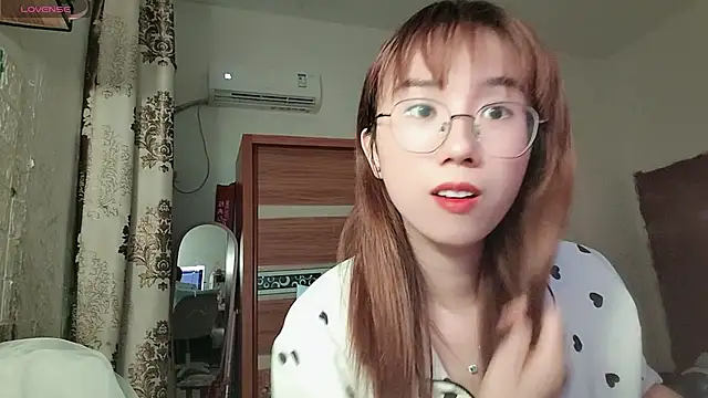Lili 666 online show from 2, 5, 2026