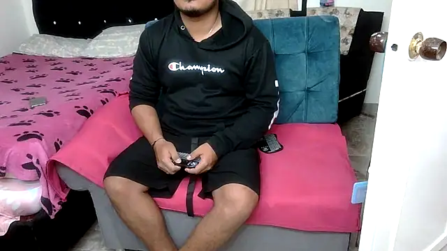 Boycuriousxxx online show from 9, 6, 2026