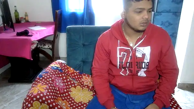 Boycuriousxxx online show from 26, 7, 2026