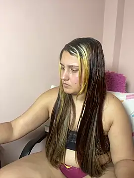 saray gomez22 online show from 23, 12, 2025