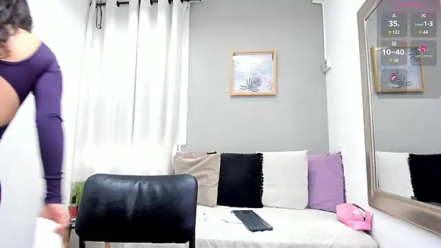Miranda doll  online show from 22, 7, 2026