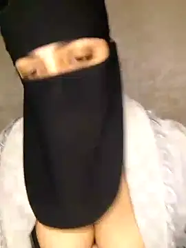 Snapshot of Narimane_maroc chatting on 15, 1, 2025 Narimane maroc online show from 15, 1, 2025