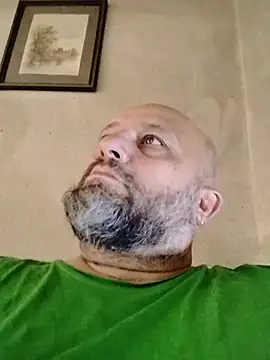 Snapshot of AlexandruCsaba chatting on 14, 7, 2026 AlexandruCsaba online show from 14, 7, 2026