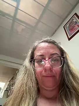 Snapshot of miss_hanna07 chatting on 23, 7, 2026 miss hanna07 online show from 23, 7, 2026