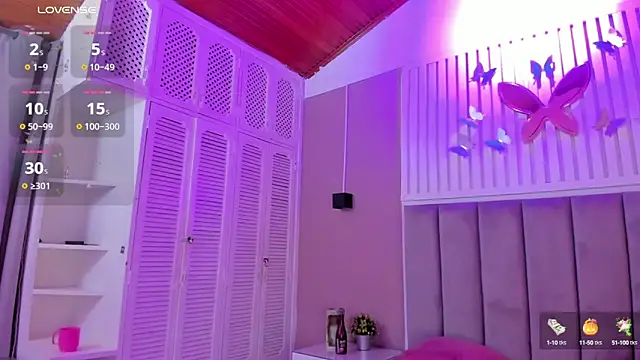 diosa cristal online show from 4, 3, 2025