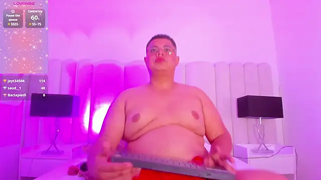 Tom Silver   online show from 13, 12, 2024