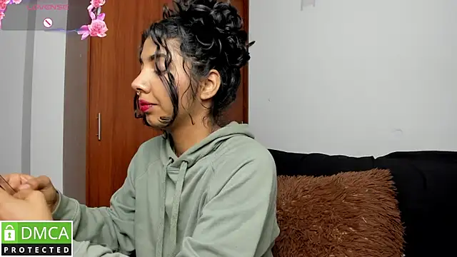 Snapshot of jasmine_bunny_ chatting on 17, 2, 2025 jasmine bunny online show from 17, 2, 2025