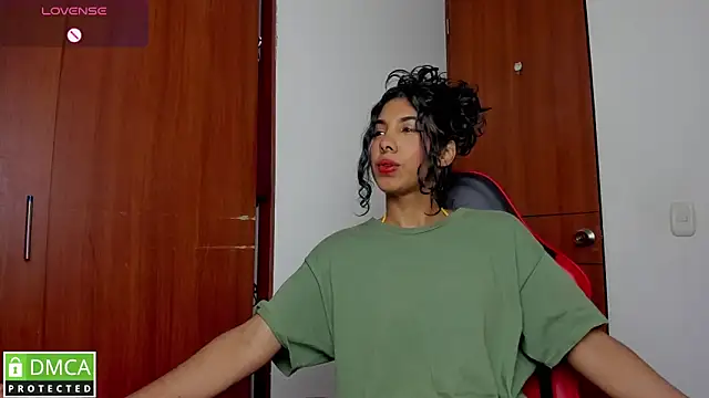 Snapshot of jasmine_bunny_ chatting on 30, 10, 2025 jasmine bunny online show from 30, 10, 2025