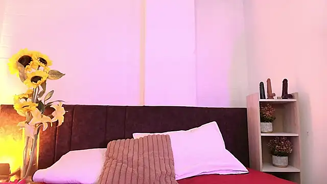 Anthonelaa   online show from 19, 7, 2026