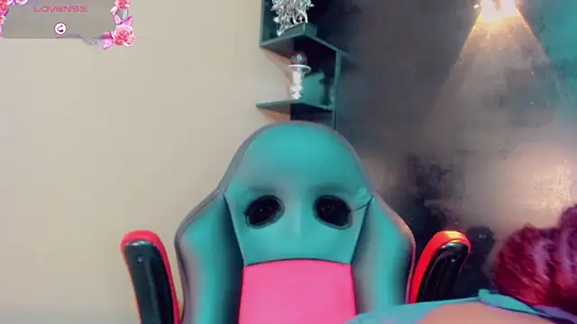 Kendall hornyy online show from 22, 2, 2025