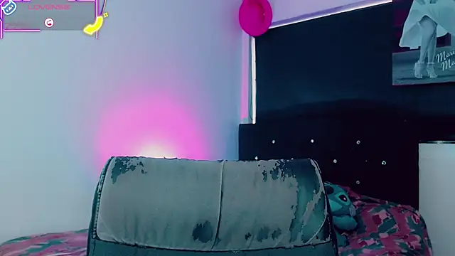 Kendall hornyy online show from 7, 5, 2026