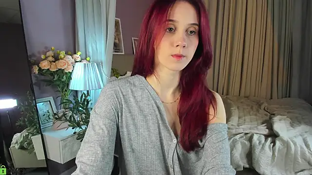 Snapshot of Dearly_Emily chatting on 16, 7, 2026 Dearly Emily online show from 16, 7, 2026
