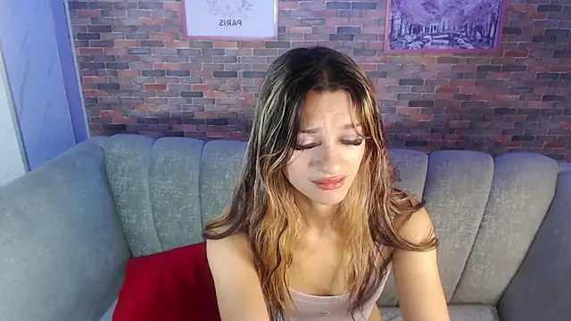 Laurita b online show from 8, 2, 2025