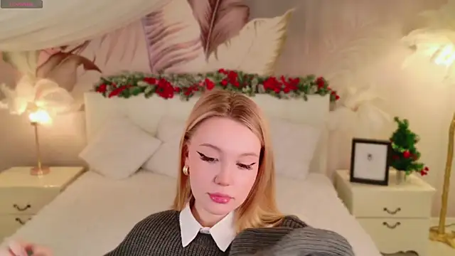 AliceMorr online show from 18, 12, 2024