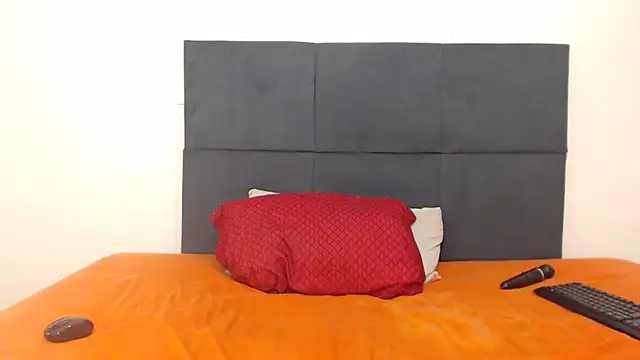 Snapshot of CANDY-X-LOVE-xx chatting on 5, 12, 2024 CANDY-X-LOVE-xx online show from 5, 12, 2024