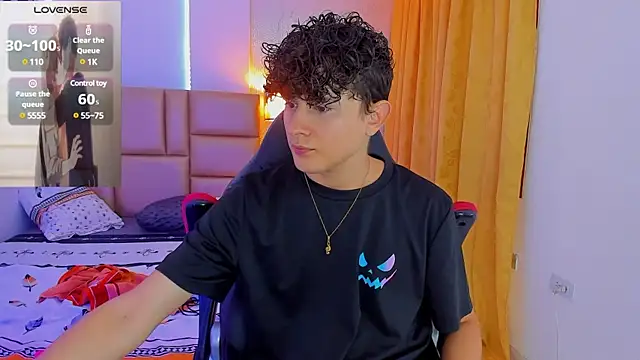 Nathan Bluee online show from 8, 2, 2025