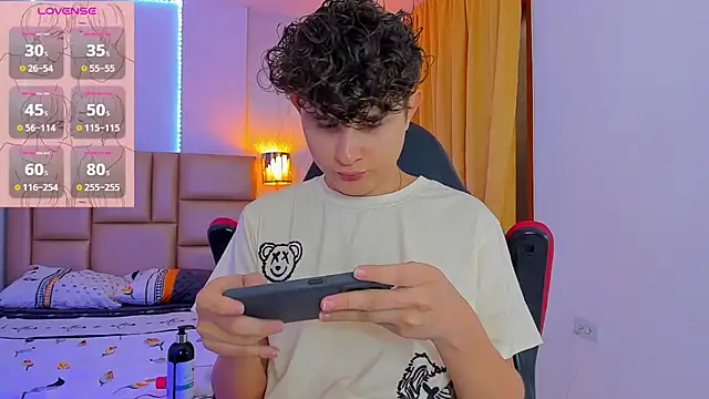 Nathan Bluee online show from 13, 2, 2025