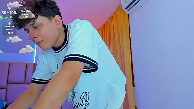 Nathan Bluee online show from 11, 3, 2025