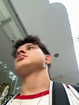 Nathan Bluee online show from 17, 9, 2025