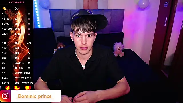 Snapshot of DominicPrince chatting on 30, 10, 2025 DominicPrince online show from 30, 10, 2025