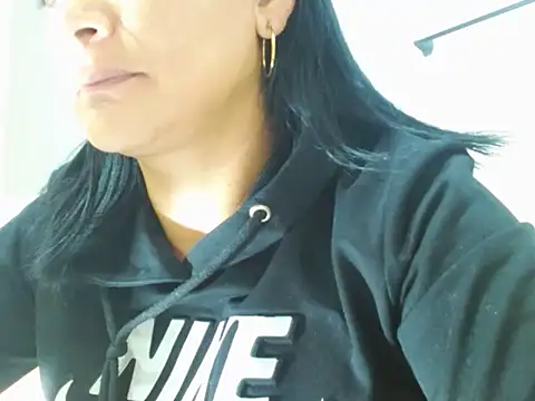 hornymilf 69xxx online show from 6, 11, 2025