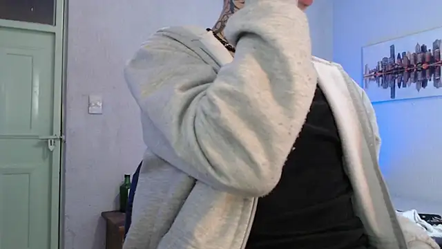 Snapshot of Andy_bapho chatting on 5, 2, 2025 Andy bapho online show from 5, 2, 2025