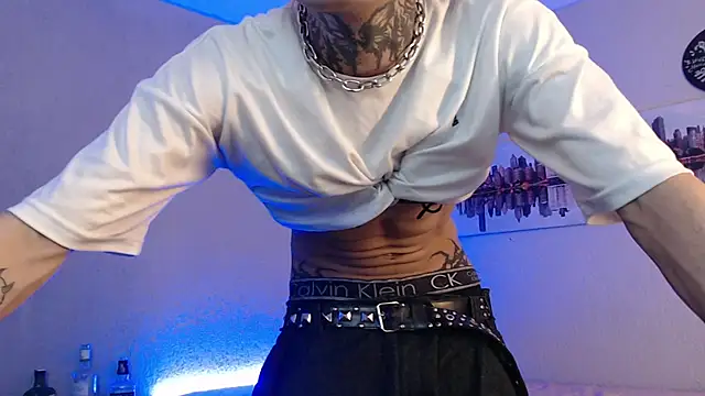 Snapshot of Andy_bapho chatting on 3, 3, 2025 Andy bapho online show from 3, 3, 2025