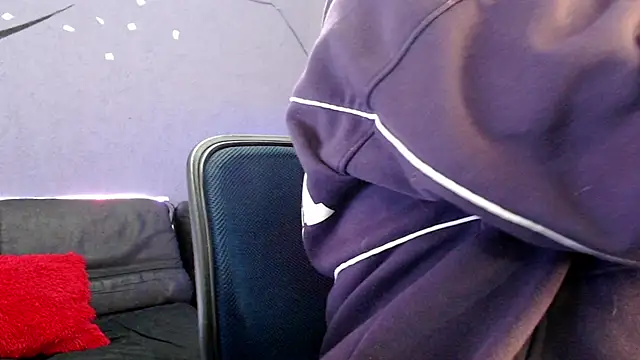 Snapshot of Andy_bapho chatting on 30, 9, 2025 Andy bapho online show from 30, 9, 2025