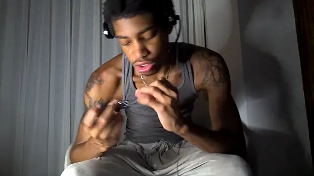 Skinnyblackman online show from 10, 9, 2025