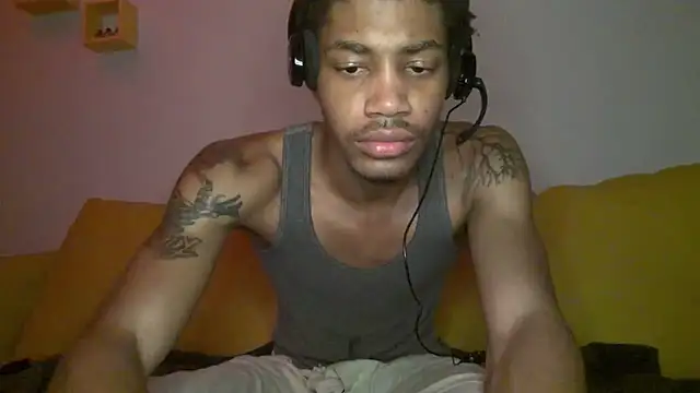 Snapshot of Skinnyblackman chatting on 7, 8, 2026 Skinnyblackman online show from 7, 8, 2026