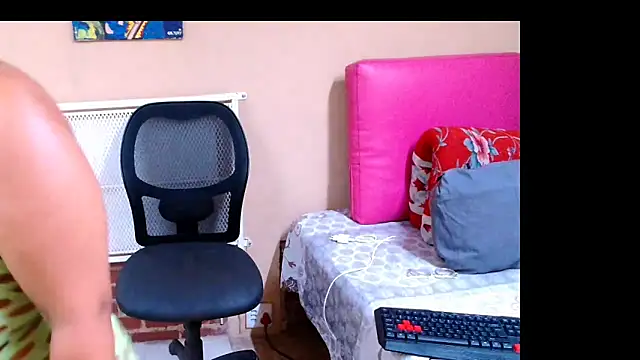 CurvyAfricanGoddess online show from 10, 12, 2024