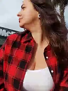 Snapshot of Alicia_Hot1 chatting on 4, 1, 2025 Alicia Hot1 online show from 4, 1, 2025