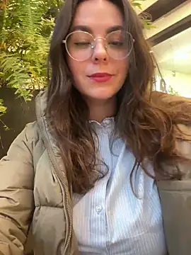 Snapshot of Alicia_Hot1 chatting on 3, 2, 2025 Alicia Hot1 online show from 3, 2, 2025