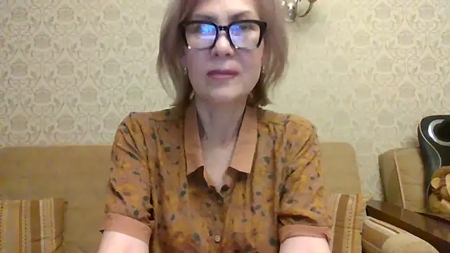 Elegant00Lady online show from 15, 6, 2026