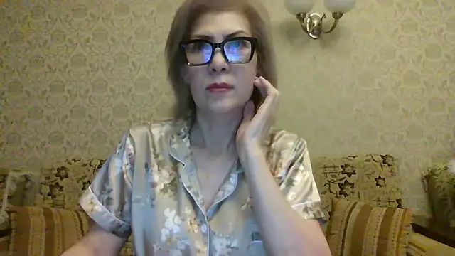 Elegant00Lady online show from 19, 7, 2026