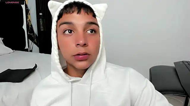 Seductivo jr online show from 17, 5, 2026