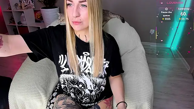 Tanya Acid online show from 3, 3, 2025