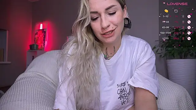 Tanya Acid online show from 6, 10, 2025