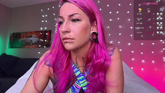 Snapshot of Tanya_Acid chatting on 3, 7, 2026 Tanya Acid online show from 3, 7, 2026