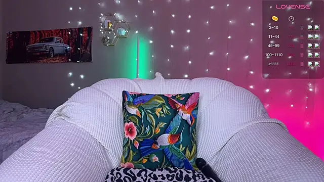 Snapshot of Tanya_Acid chatting on 27, 7, 2026 Tanya Acid online show from 27, 7, 2026