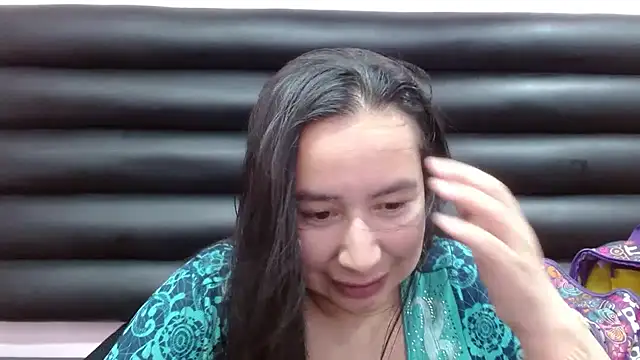 NaomyPrinces online show from 9, 12, 2024