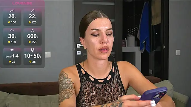 Snapshot of Alice_melice chatting on 15, 9, 2025 Alice melice online show from 15, 9, 2025