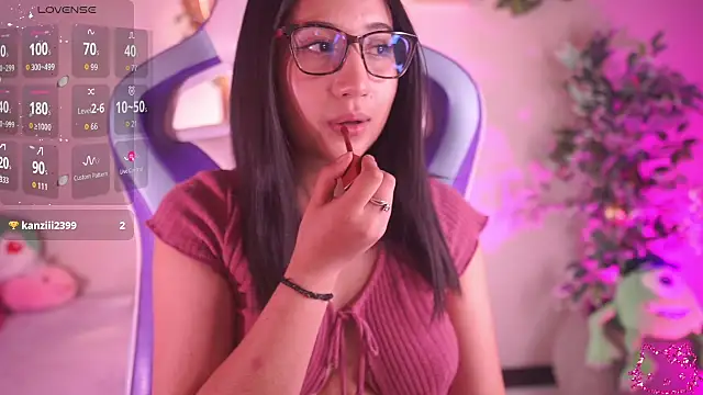 Snapshot of Sunny_flower_ chatting on 13, 3, 2026 Sunny flower online show from 13, 3, 2026